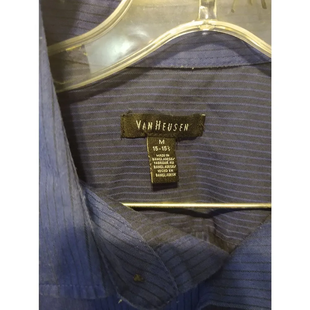 Van‎ Heusen Button Down Shirt VHCL1106IL Men's Size Medium